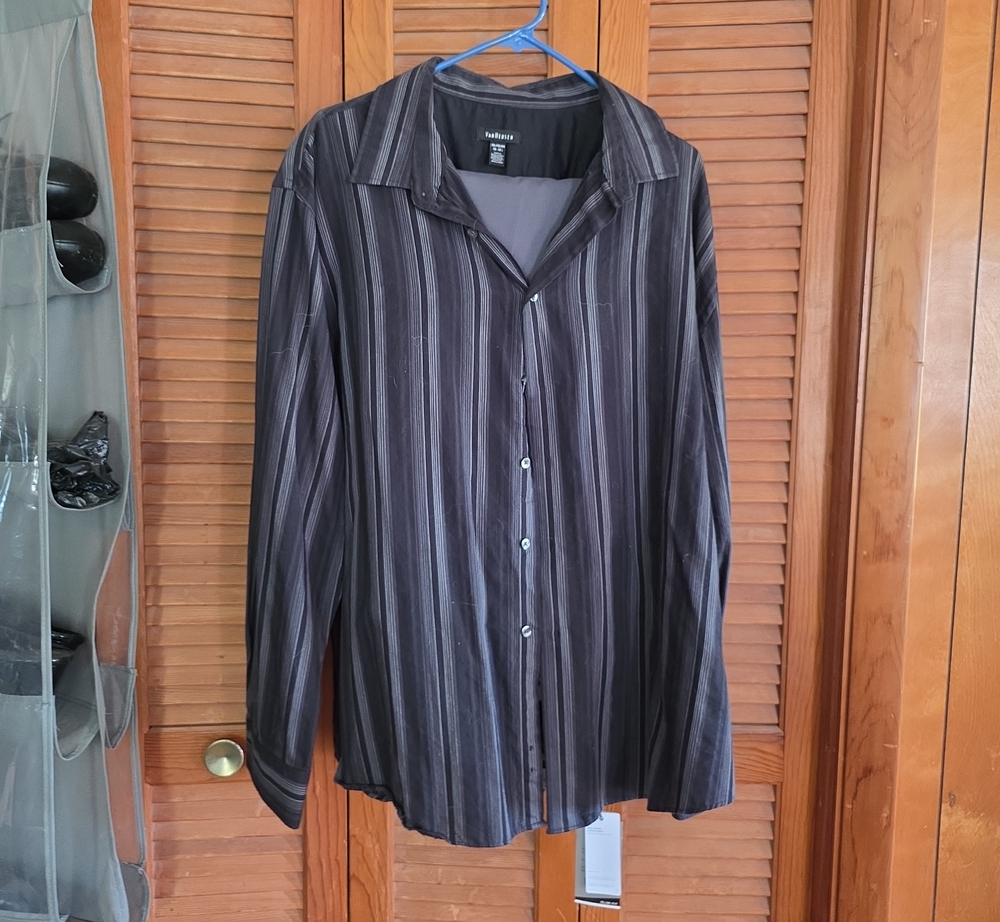 Van HEUSEN XXL Men’s Long-Sleeve Button-Up Shirt — Black & Gray Stripe